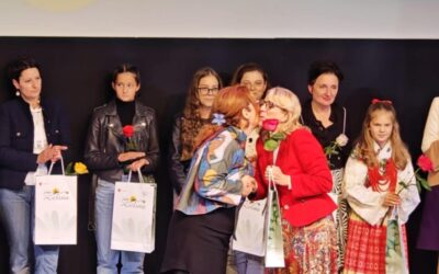 Učiteljici Željki Rabuzin dodijeljena nagrada za uspješan literarni rad s djecom na Smotri kajkavskog pjesništva